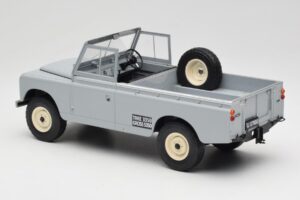 Land Rover Series II 109 Pickup Gri MCG 1:18 MCG18092 Metal - imaginea 5 din 6