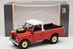 Land Rover Series I 109 Pickup Roșu Eagle Collectibles 1:18 440500 Metal - imaginea 8 din 8