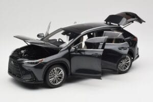 Lexus NX450h+ AZ20 Negru Kyosho 1:18 08968GBK Rășină - imaginea 2 din 8