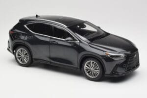 Lexus NX450h+ AZ20 Negru Kyosho 1:18 08968GBK Rășină - imaginea 6 din 8