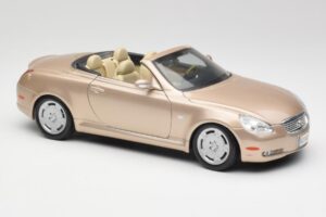 Lexus SC430 Bej Maisto 1:18 31629 Metal - imaginea 6 din 8