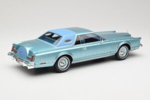 Lincoln Continental Mark V Blue Metallic MCG 1:18 MCG18369 Metal - imaginea 2 din 6