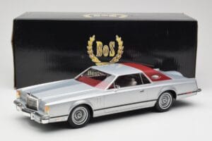 Lincoln Continental Mark V Coupe Argintiu BoS Models 1:18 BOS084 Rășină - imaginea 6 din 6