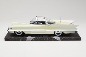 Lincoln Futura Concept Alb Minichamps 1:18 107082030 Metal - imaginea 3 din 6