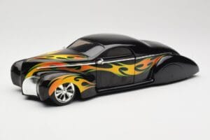 Lincoln Zephyr Scrape Custom Negru cu Flăcări Hot Wheels 1:18 57319 Metal