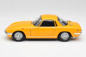 Lotus Elan S/E Racing Galben AUTOart 1:18 75352 Metal - imaginea 4 din 8