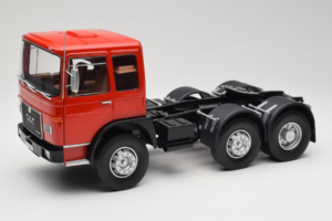 MAN 16304 F7 Roșu Road Kings 1:18 RK180053 Metal