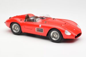 Maserati 300S Roșu CMC 1:18 M-105 Metal - imaginea 4 din 6