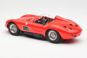 Maserati 300S Roșu CMC 1:18 M-105 Metal - imaginea 5 din 6