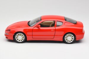 Maserati 3200 GT Roșu Bburago 1:18 3341 Metal - imaginea 4 din 8