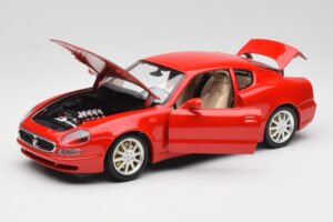 Maserati 3200 GT Rosso Mondiale Bburago 1:18 3341-M1 Metal - imaginea 2 din 8
