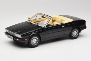 Maserati BiTurbo Spyder Negru Minichamps 1:18 107123531 Rășină