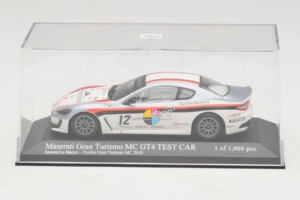 Maserati GranTurismo MC GT4 #12 Sperati / La Mazza Maserati MC 2010 Minichamps 1:43 400101212 Metal - imaginea 4 din 5