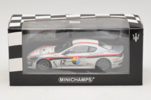 Maserati GranTurismo MC GT4 #12 Sperati / La Mazza Maserati MC 2010 Minichamps 1:43 400101212 Metal - imaginea 5 din 5
