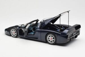 Maserati MC12 Road Car Albastru Metallic AUTOart 1:18 75802 Metal - imaginea 5 din 8