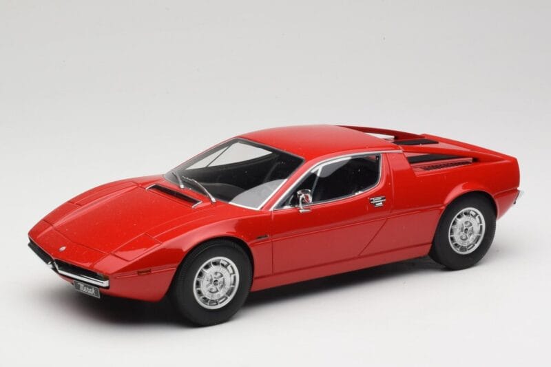 Maserati Merak Roșu Minichamps 1:18 107123761 Rășină