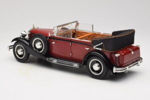 Maybach DS8 Zeppelin Roșu Anson 1:18 30413 Metal - imaginea 7 din 8