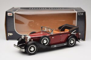 Maybach DS8 Zeppelin Roșu Anson 1:18 30413 Metal - imaginea 8 din 8