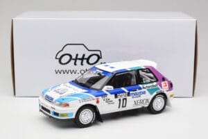 Mazda 323 GTX #10 T. Makinen / S. Harjanne 1000 Lakes Rally 1991 Otto 1:18 OT1099 Rășină - imaginea 6 din 6