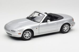 Mazda MX-5 Miata NA Highlight Argintiu Gate 1:18 1015 Metal