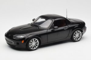 Mazda MX-5 NC Roadster Retractable Hardtop US Spec Negru AUTOart 1:18 75971 Metal