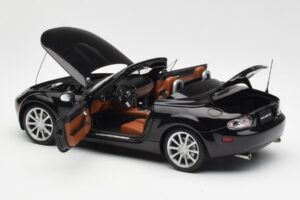 Mazda MX-5 NC Roadster Retractable Hardtop US Spec Negru AUTOart 1:18 75971 Metal - imaginea 7 din 10