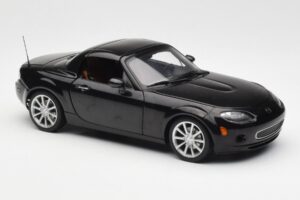 Mazda MX-5 NC Roadster Retractable Hardtop US Spec Negru AUTOart 1:18 75971 Metal - imaginea 8 din 10