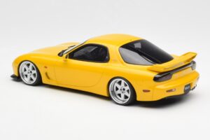 Mazda RX-7 FD Type R Bathurst R Galben Otto 1:18 OT397 Rășină - imaginea 5 din 6