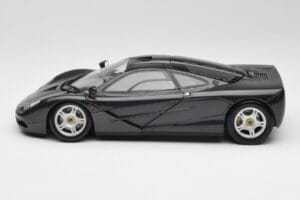 McLaren F1 Carbon Negru Metalizat Minichamps 1:18 530133420 Metal - imaginea 4 din 8