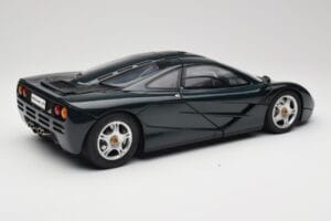 McLaren F1 Dark Green Metallic Minichamps 1:12 530133127 Metal - imaginea 3 din 9
