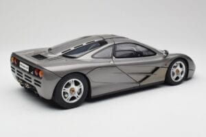 McLaren F1 Dark Silver Minichamps 1:12 530133124 Metal - imaginea 3 din 8