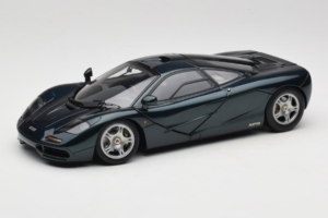 McLaren F1 Verde LCD 1:18 LCD18014-GR Metal