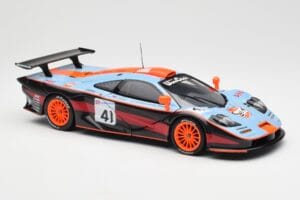 McLaren F1 GTR #41 P-H. Raphanel / C. Gounon / A. Olofsson 24 Hours of Le Mans 1997 UT Models 1:18 39727 Metal - imaginea 6 din 8