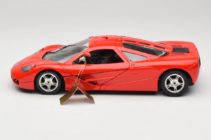 McLaren F1 High Mirror Light Red Guiloy 1:18 67505 Metal - imaginea 4 din 8