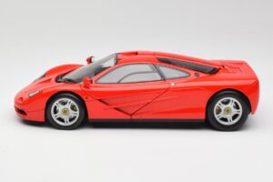 McLaren F1 Magma Roșu Minichamps 1:18 530133422 Metal - imaginea 4 din 8