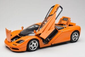 McLaren F1 Portocaliu Minichamps 1:12 530133131 Metal - imaginea 2 din 9