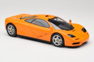 McLaren F1 Portocaliu Minichamps 1:18 530133421 Metal - imaginea 6 din 8
