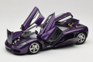 McLaren F1 Mov LCD 1:18 LCD18014-PU Metal - imaginea 2 din 8