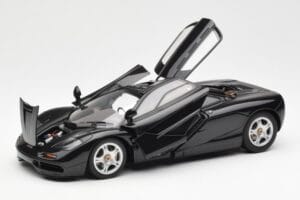 McLaren F1 Road Car Negru AUTOart 1:18 76002 Metal - imaginea 2 din 8
