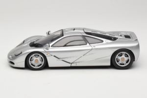 McLaren F1 Argintiu UT Models 1:18 530133180-R1 Metal - imaginea 4 din 8