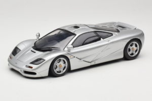 McLaren F1 Argintiu UT Models 1:18 530133180-R1 Metal