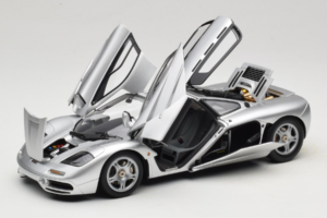 McLaren F1 Argintiu LCD 1:18 LCD18014-SI Metal - imaginea 2 din 8