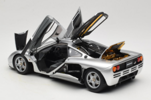 McLaren F1 Argintiu LCD 1:18 LCD18014-SI Metal - imaginea 5 din 8