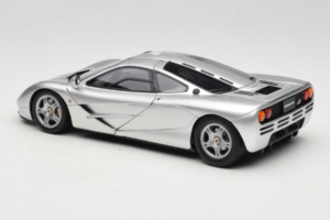 McLaren F1 Argintiu LCD 1:18 LCD18014-SI Metal - imaginea 7 din 8