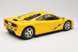 McLaren F1 Galben Minichamps 1:12 530133121 Metal - imaginea 3 din 9