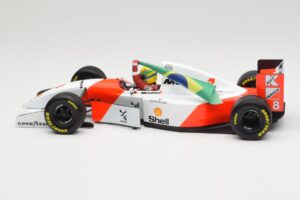 McLaren MP4/8 Ford #8 A. Senna Winner European GP Donington 1993 Minichamps 1:18 540931848 Metal - imaginea 3 din 6