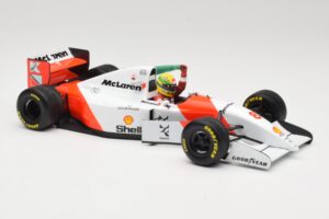 McLaren MP4/8 Ford #8 A. Senna Winner European GP Donington 1993 Minichamps 1:18 540931848 Metal - imaginea 4 din 6