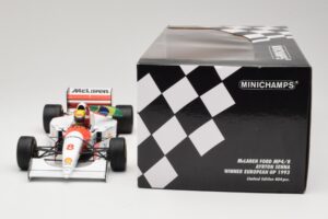 McLaren MP4/8 Ford #8 A. Senna Winner European GP Donington 1993 Minichamps 1:18 540931848 Metal - imaginea 6 din 6