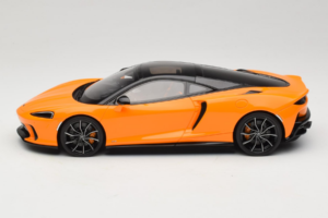 McLaren GTS Portocaliu GT Spirit 1:18 GT957 Rășină - imaginea 3 din 6