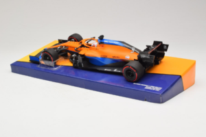 McLaren MCL35M Mercedes #3 D. Ricciardo McLaren F1 Team Bahrain Grand Prix 2021 Minichamps 1:18 533211803 Rășină - imaginea 5 din 7